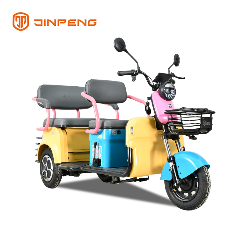 La polyvalence de la moto tricycle électrique JINPENG