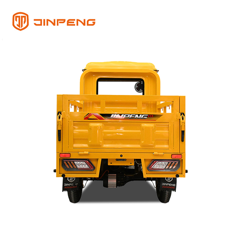 Tricycle cargo électrique avec cabine de conduite fermée E-TJ150